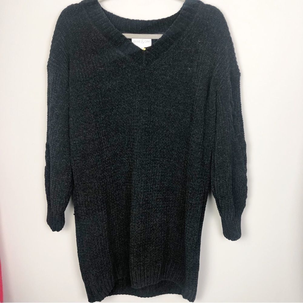 OLIVE & OAK | NEW Black Soft V-Neck Tunic Length Sweater Women’s Size Medium - Picture 2 of 9